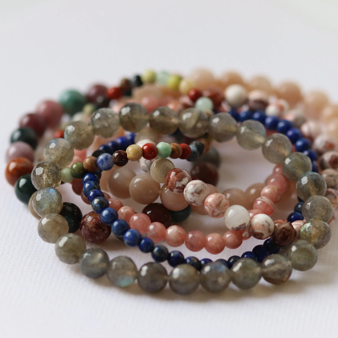 bracelets en élastique avec pierres naturelles