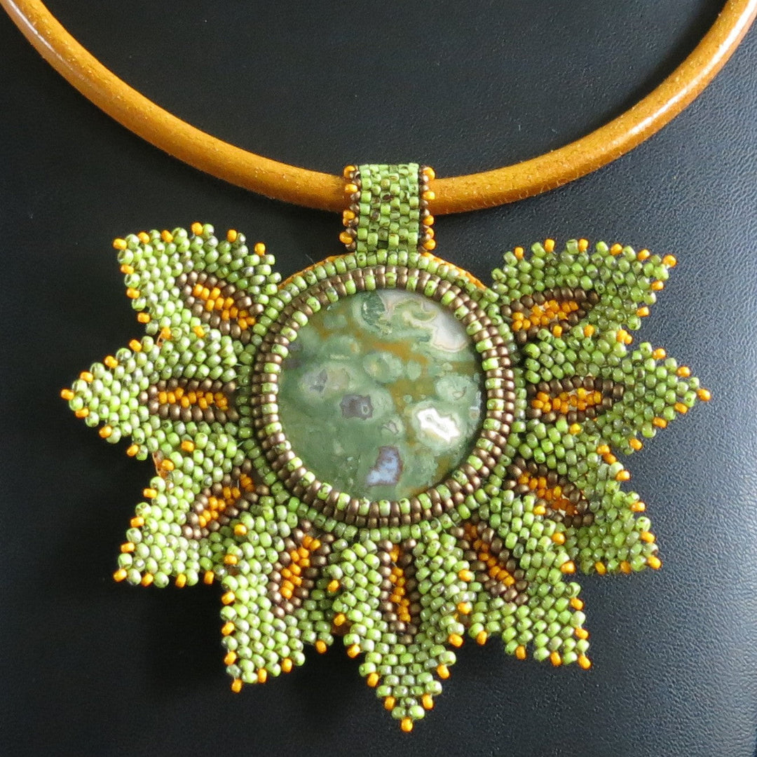 Bijoux brodés et tissés en perles Miyuki