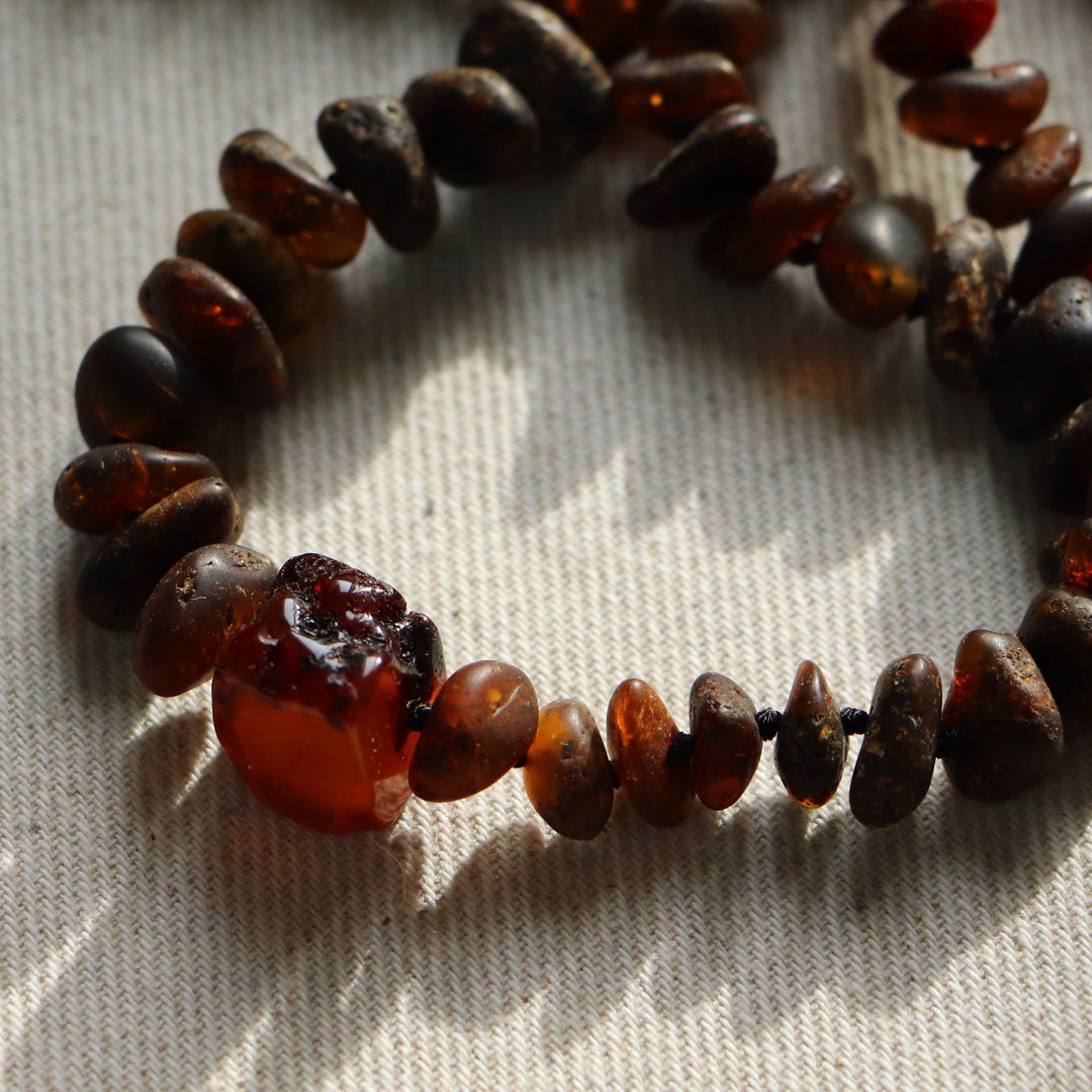 Baltic amber necklace with knots, 49 cm long