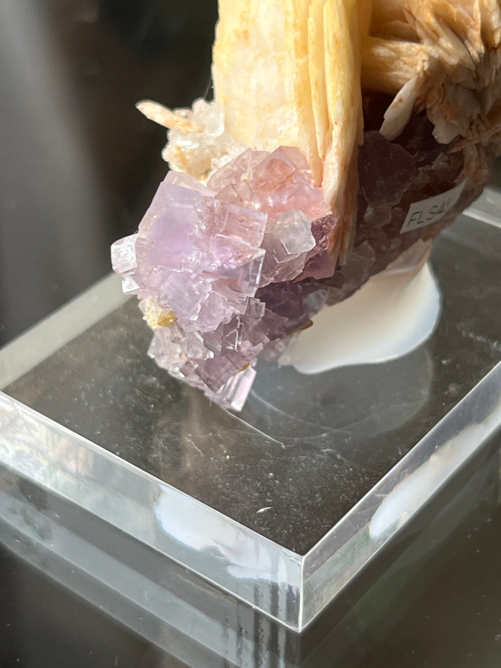 Fluorite and barite quartz Spain FLS43