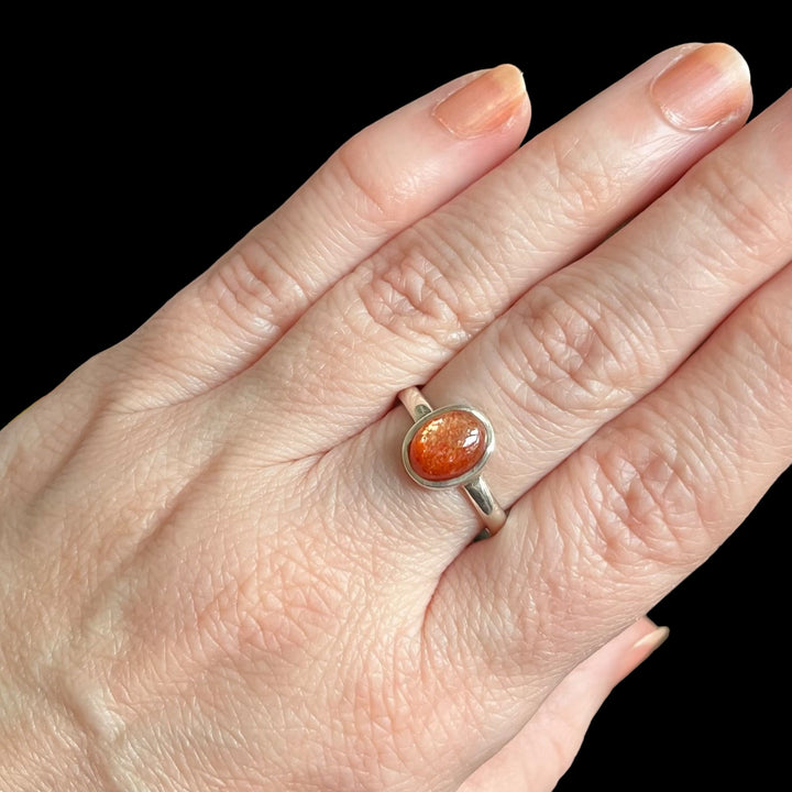 Silver sunstone ring - size 57 - BS098