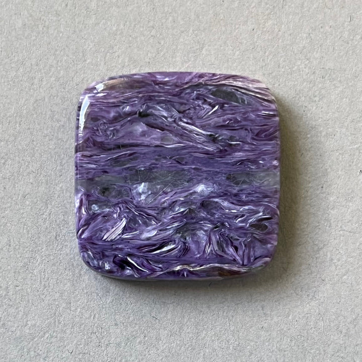 Charoite, CHR062, cabochon cut, 29x29x6 mm