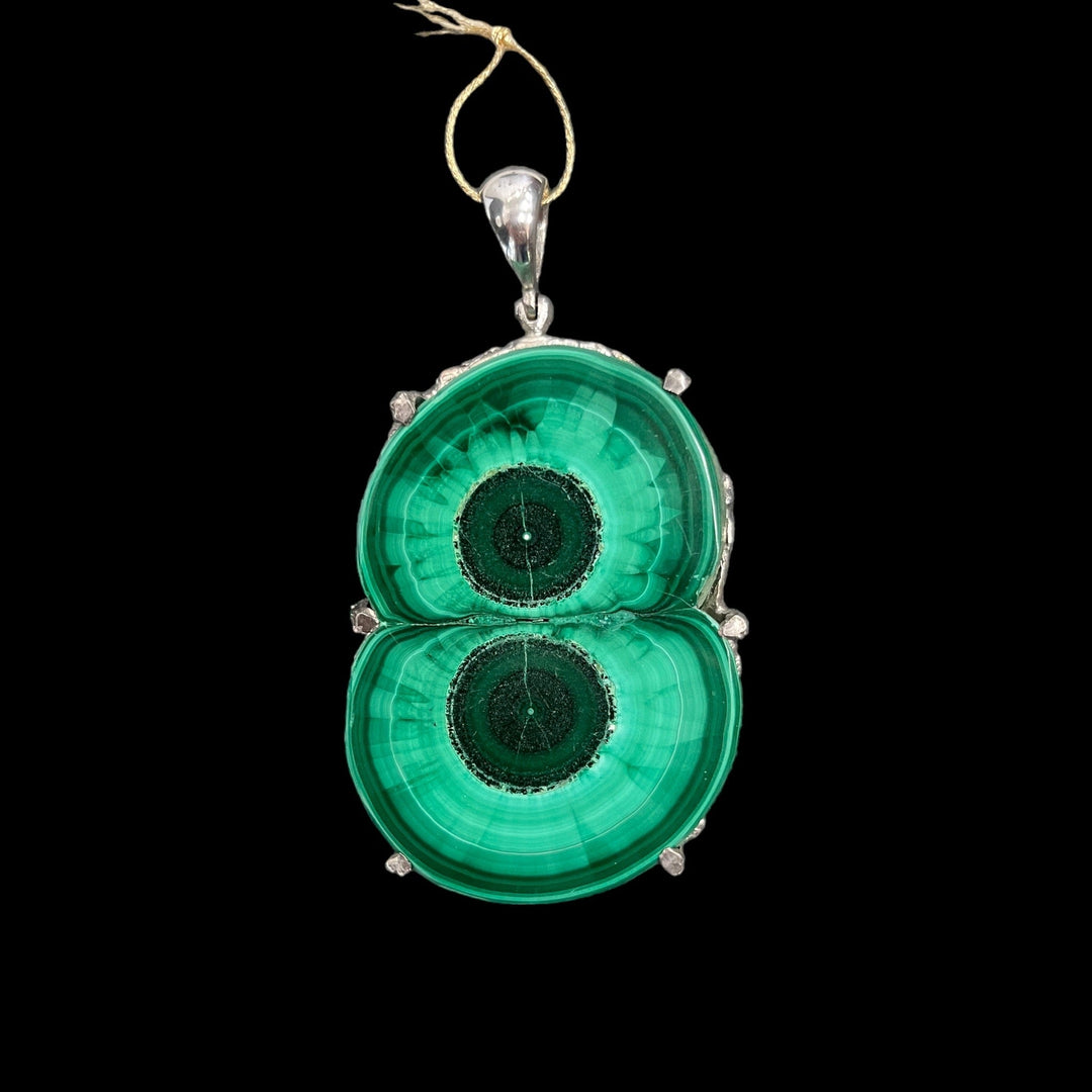 Silver pendant with malachite, a magnificent slice of stalactite