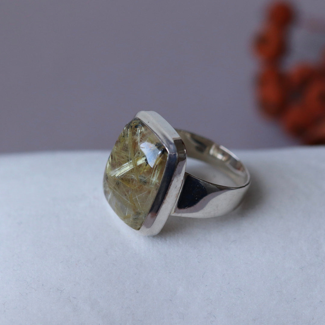 Ring with rutilated quartz in silver - size 57 - BS010