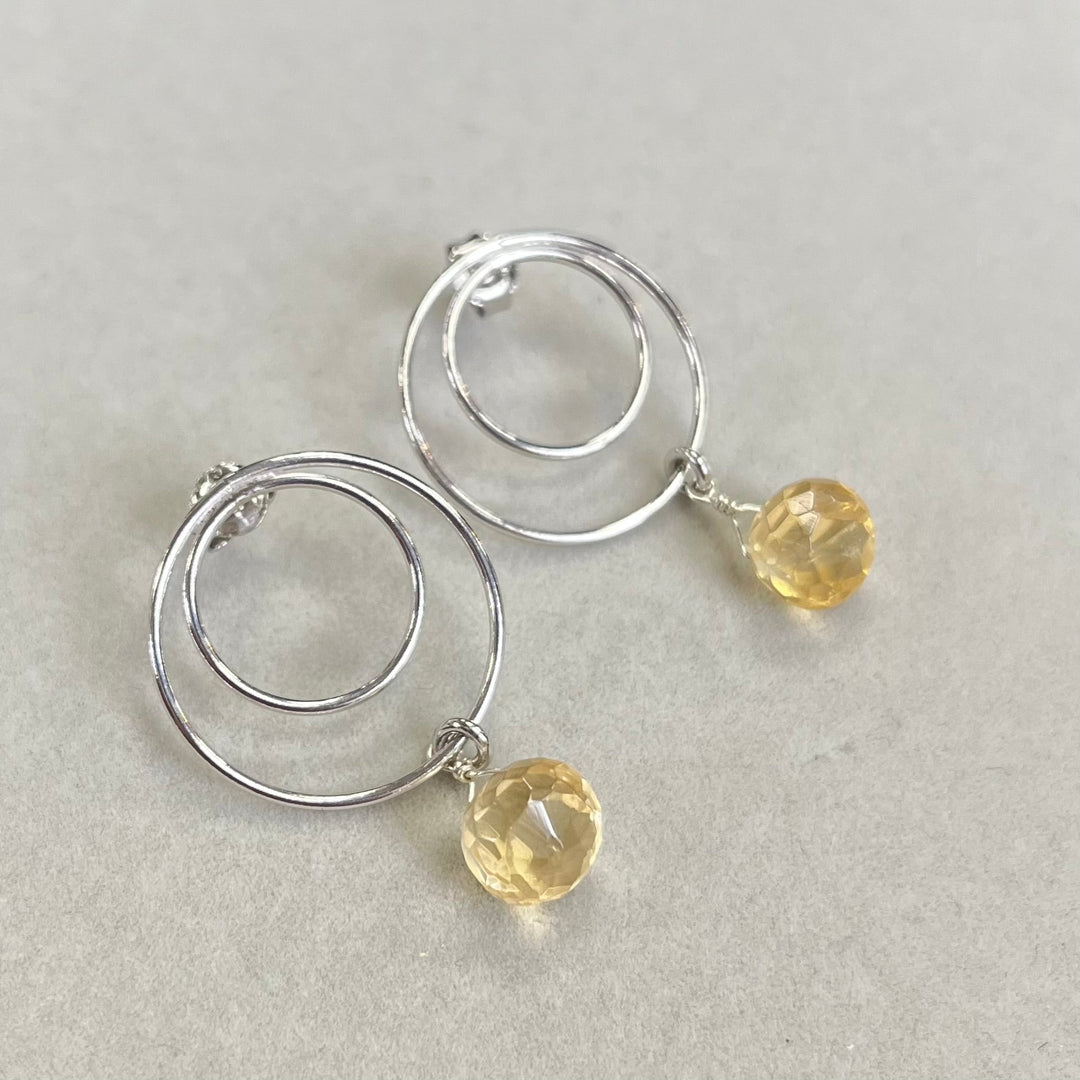 Silver earrings with citrine, in silver