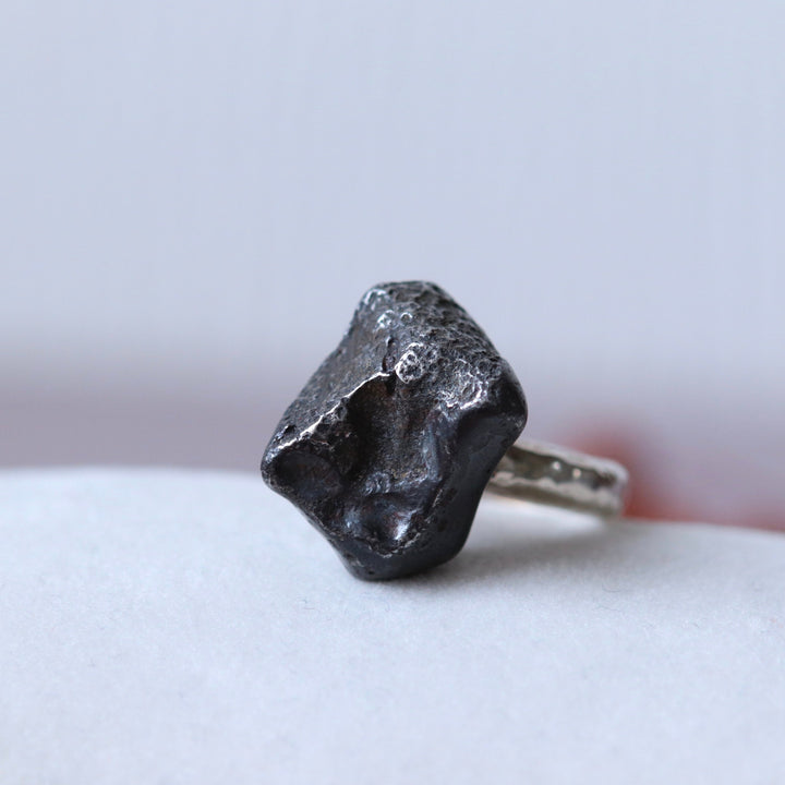 Silberner Meteoritenring - Größe 57 - BS003
