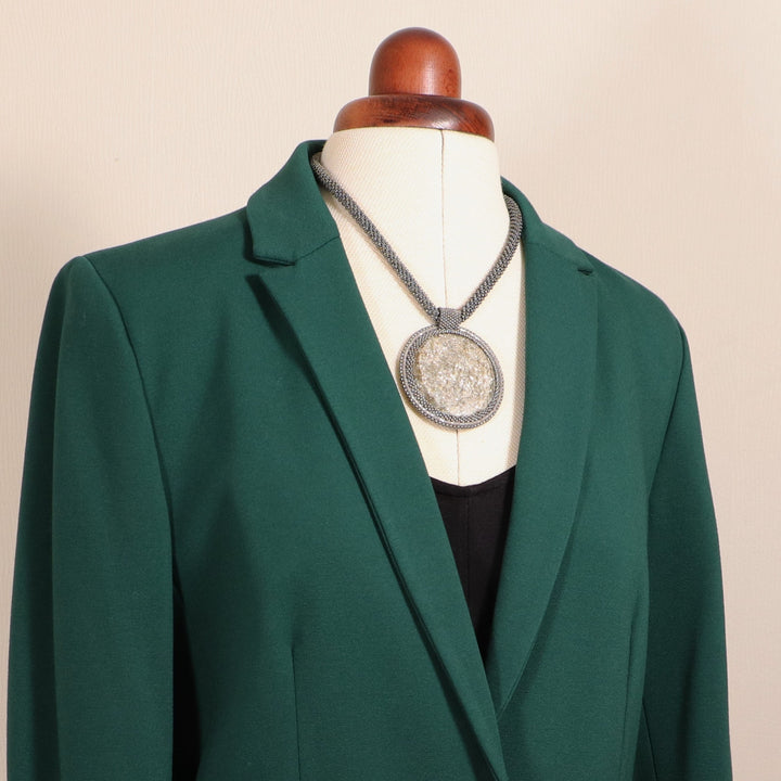 Embroidered necklace with micaschist (mica and garnet)