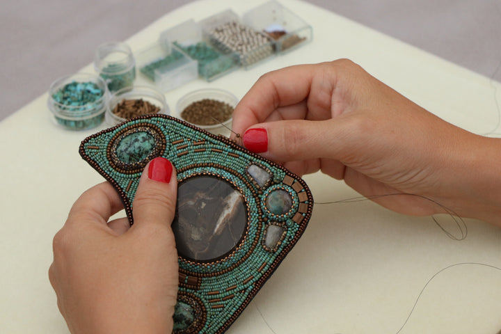 Embroidered bib necklace with SEPTARIA