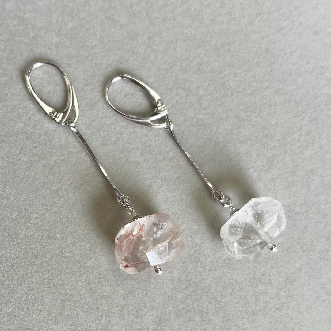 Earrings with rock crystal, in silver