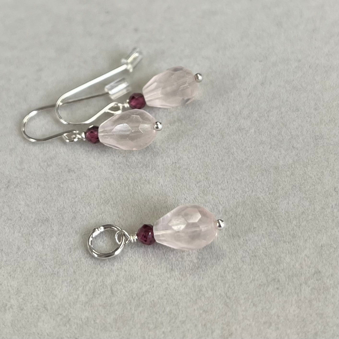 Earrings with rose quartz and garnet, in silver