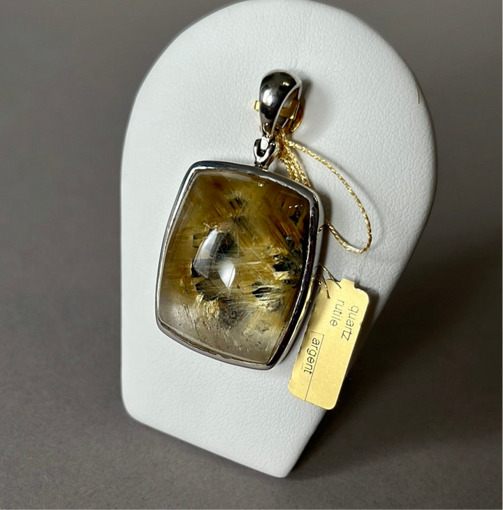 Mala-Kette aus Obsidian und Anhänger aus Rutilquarz