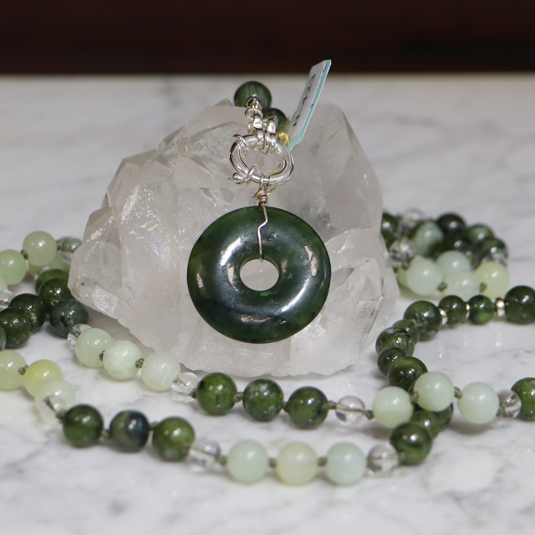 Collier MALA en serpentine et Pendentif en jade