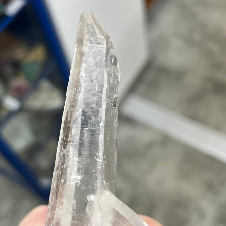 Durchdringung von Quarzgesteinskristallen in den Alpen DR27