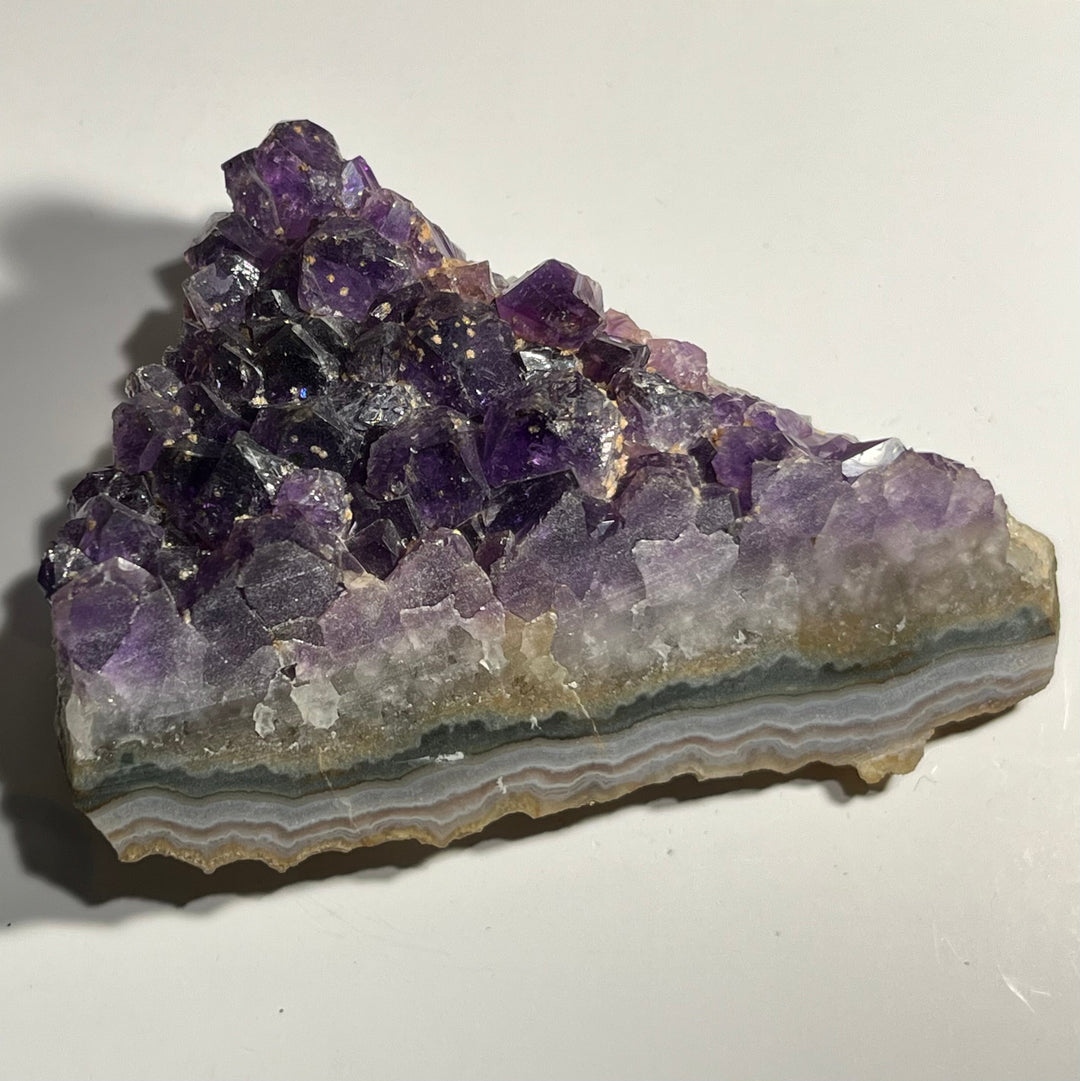 Uruguayische Amethyst-Achat-Druse M18W90