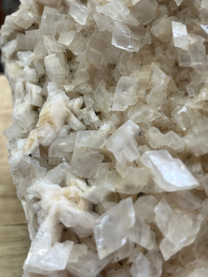 Dolomite albite quartz France DR24
