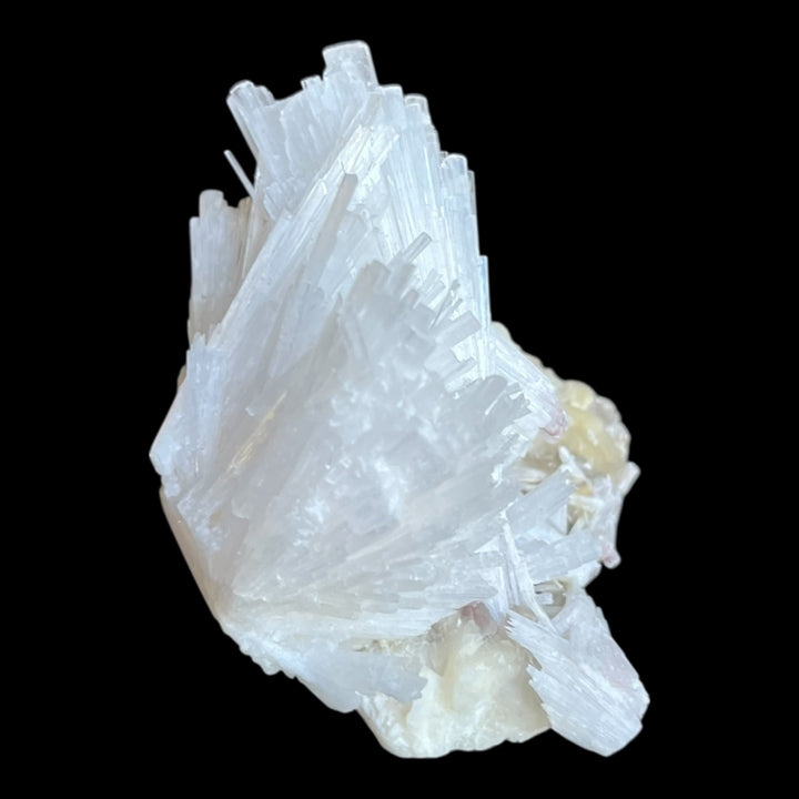 calcite on Scolecite and stilbite nashik India DW176