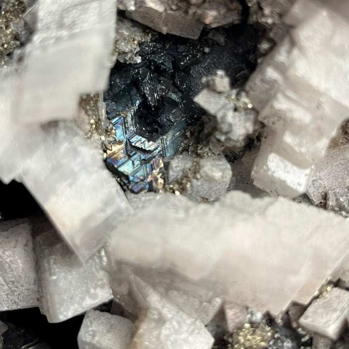 Calcite, quartz, pyrite on sphalerite Trepca Kosovo DB33