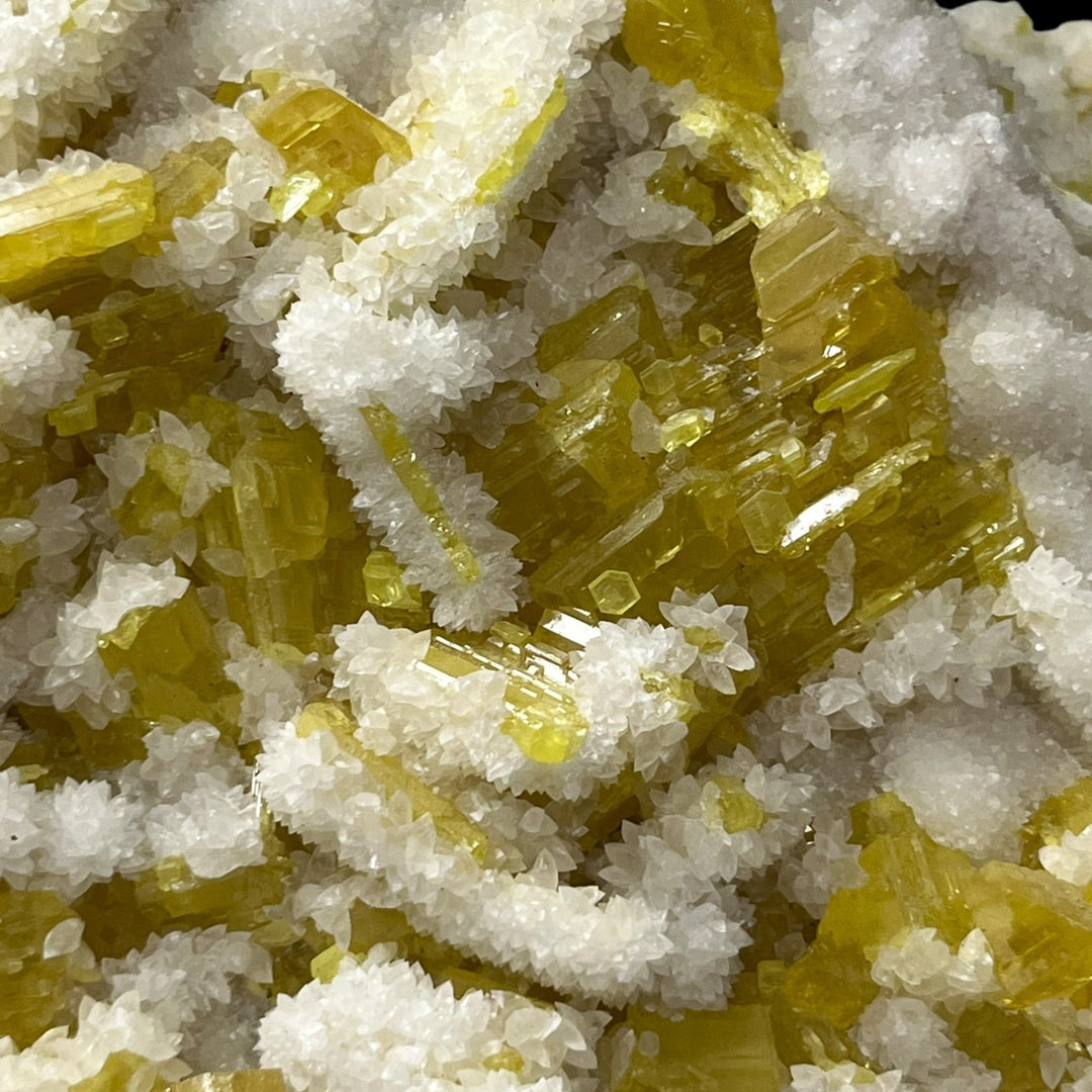 Sulfur Aragonite Agrigento Sicily DR57