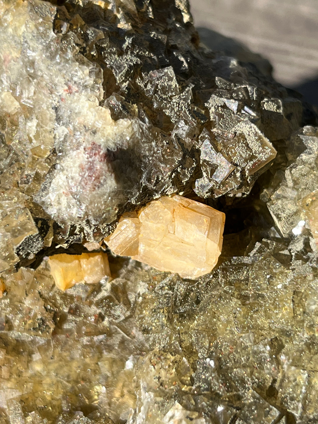 Fluorite jaune calcite, marcassite Moscona Espagne 5 kg