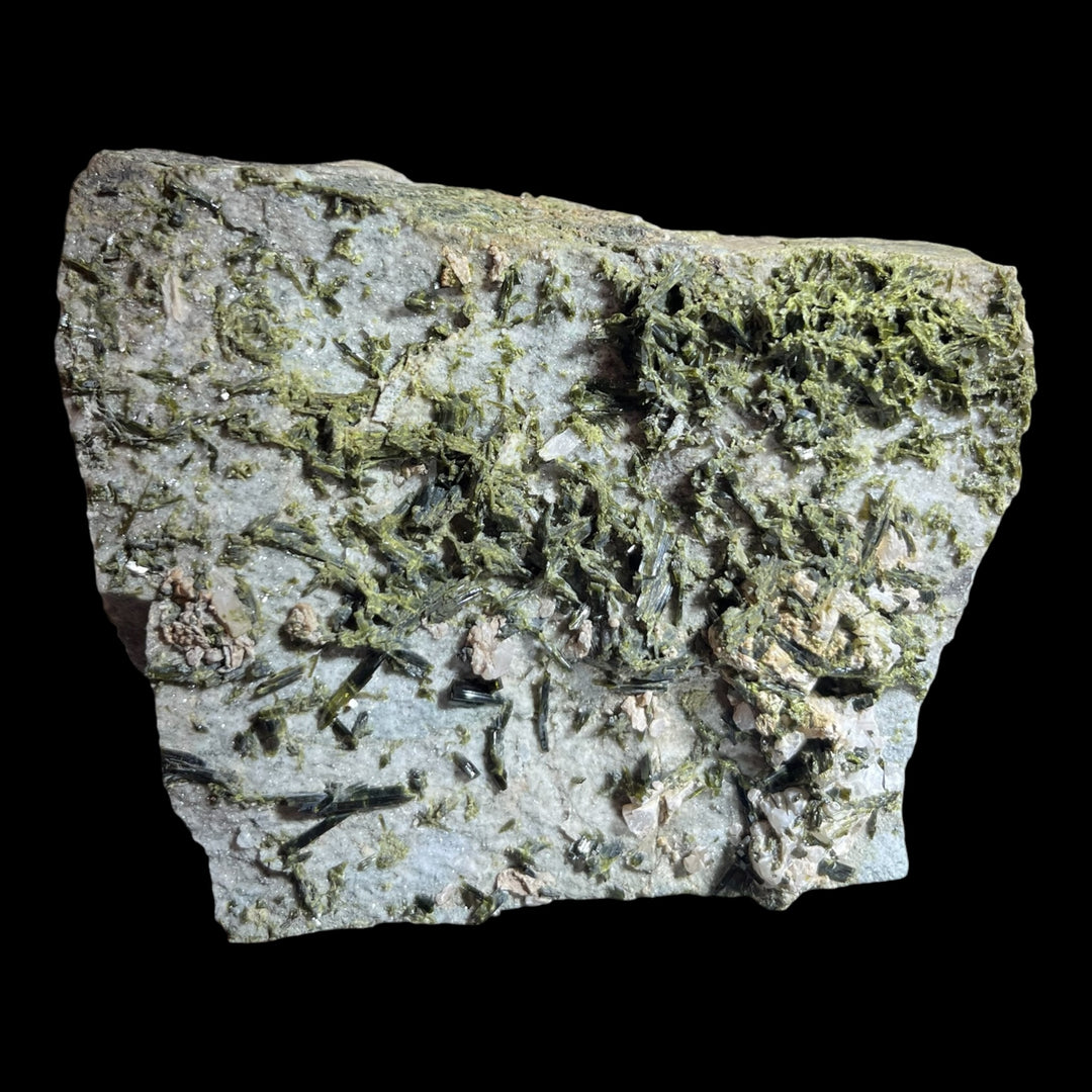 Epidote quartz calcite Belledonne Alpes France