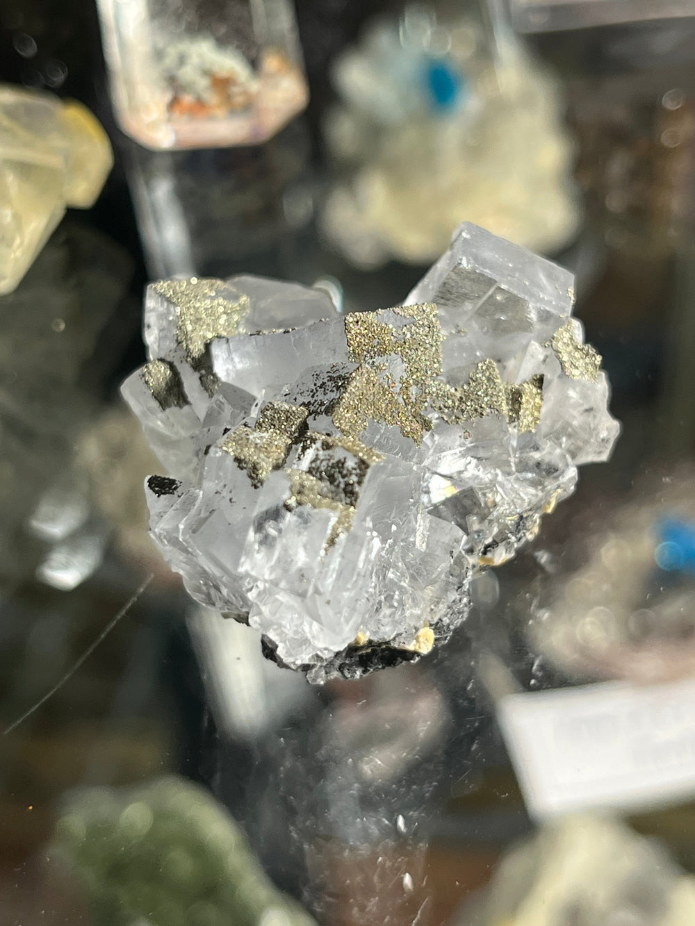 Fluorite incolore + pyrite Espagne FLS21