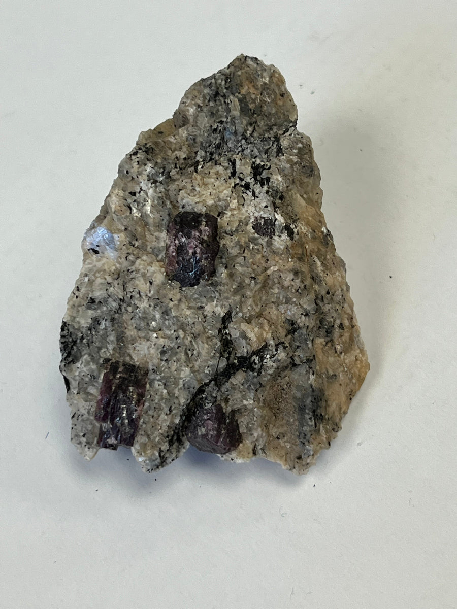 RUBIS ( corindon ) Inde M18W105