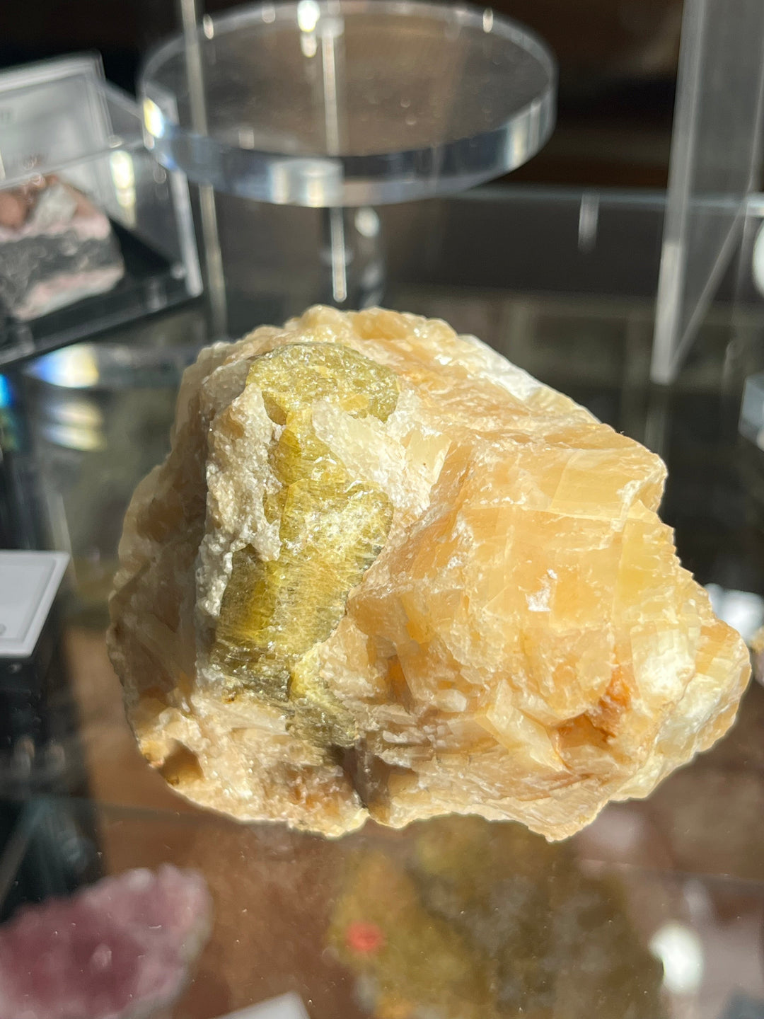 APATITE on calcite Madagascar M18W91