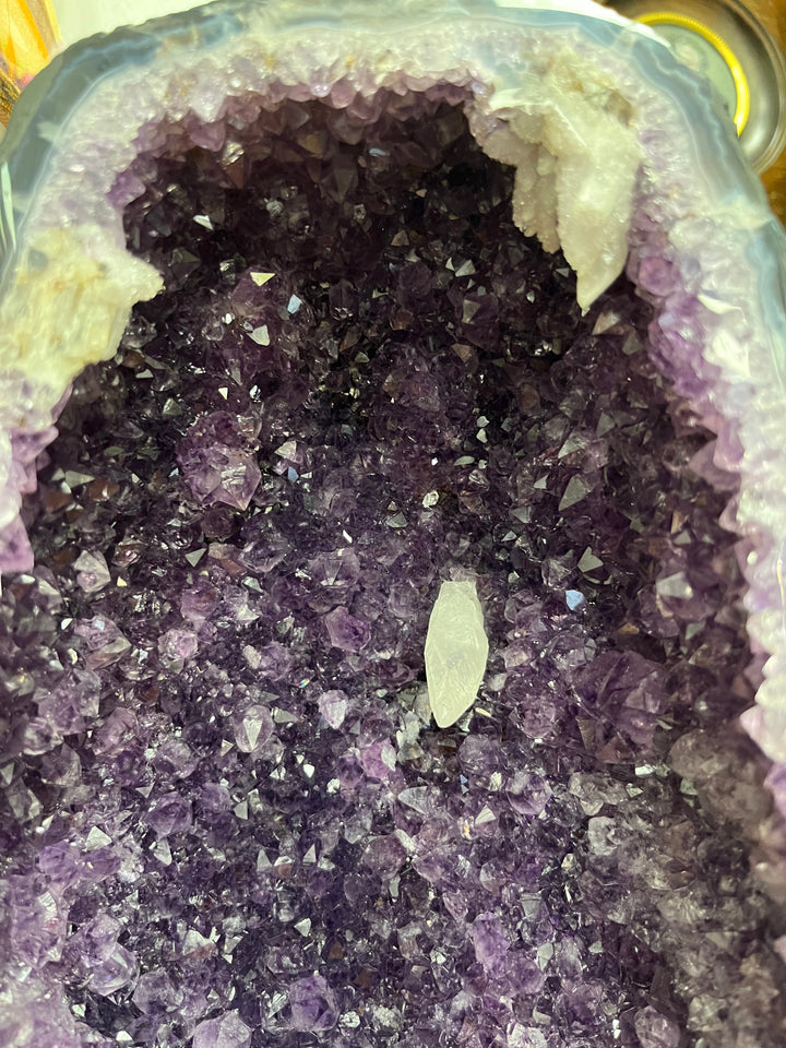 AAA-Amethyst-Calcit-Geode aus Brasilien, 18,7 kg, AMG6