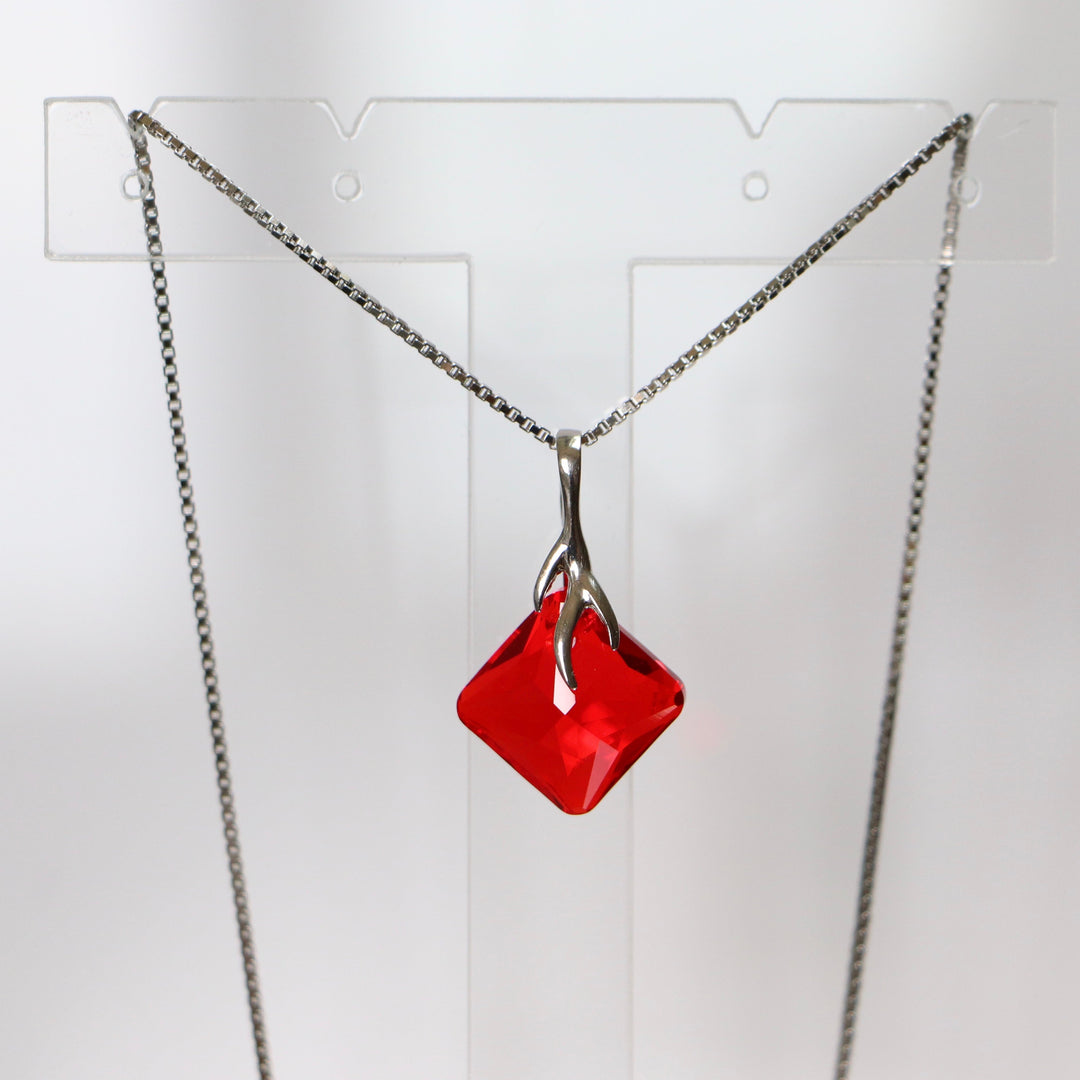 Pendentif, cristaux Swarovski, argent rhodié, rouge vive, AGATHE