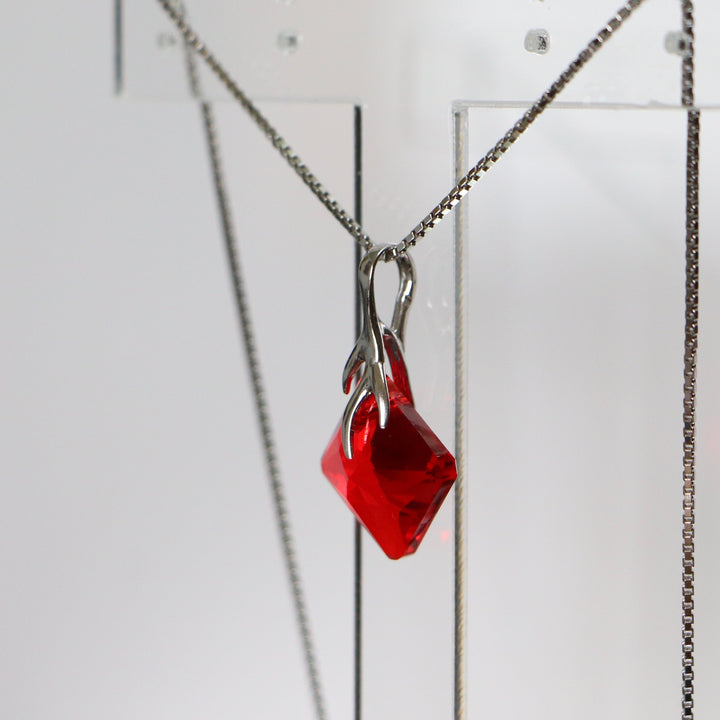 Pendentif, cristaux Swarovski, argent rhodié, rouge vive, AGATHE