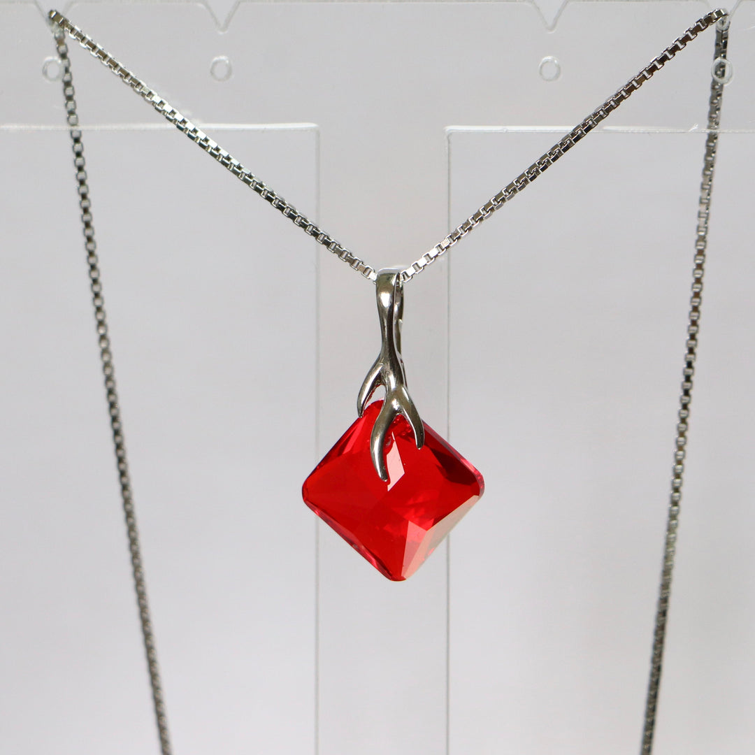 Pendentif, cristaux Swarovski, argent rhodié, rouge vive, AGATHE