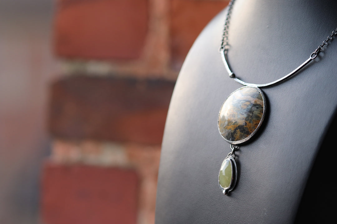 Necklace with multicolored jasper and yellow sapphire, patinated 925 silver