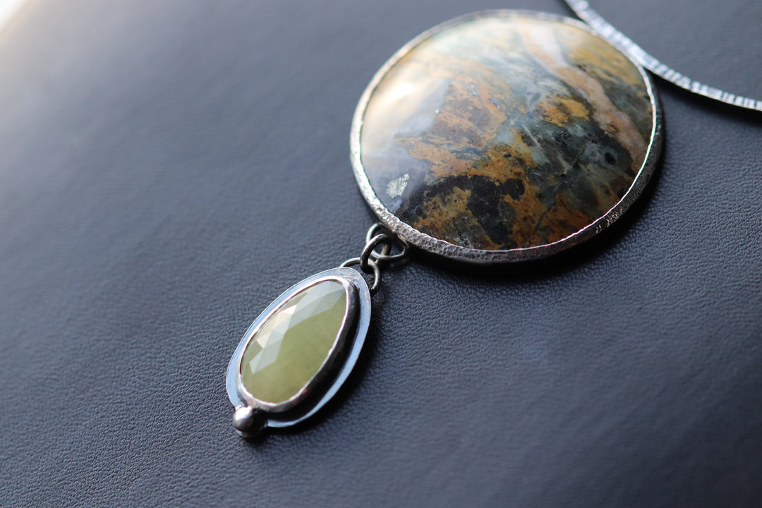 Necklace with multicolored jasper and yellow sapphire, patinated 925 silver