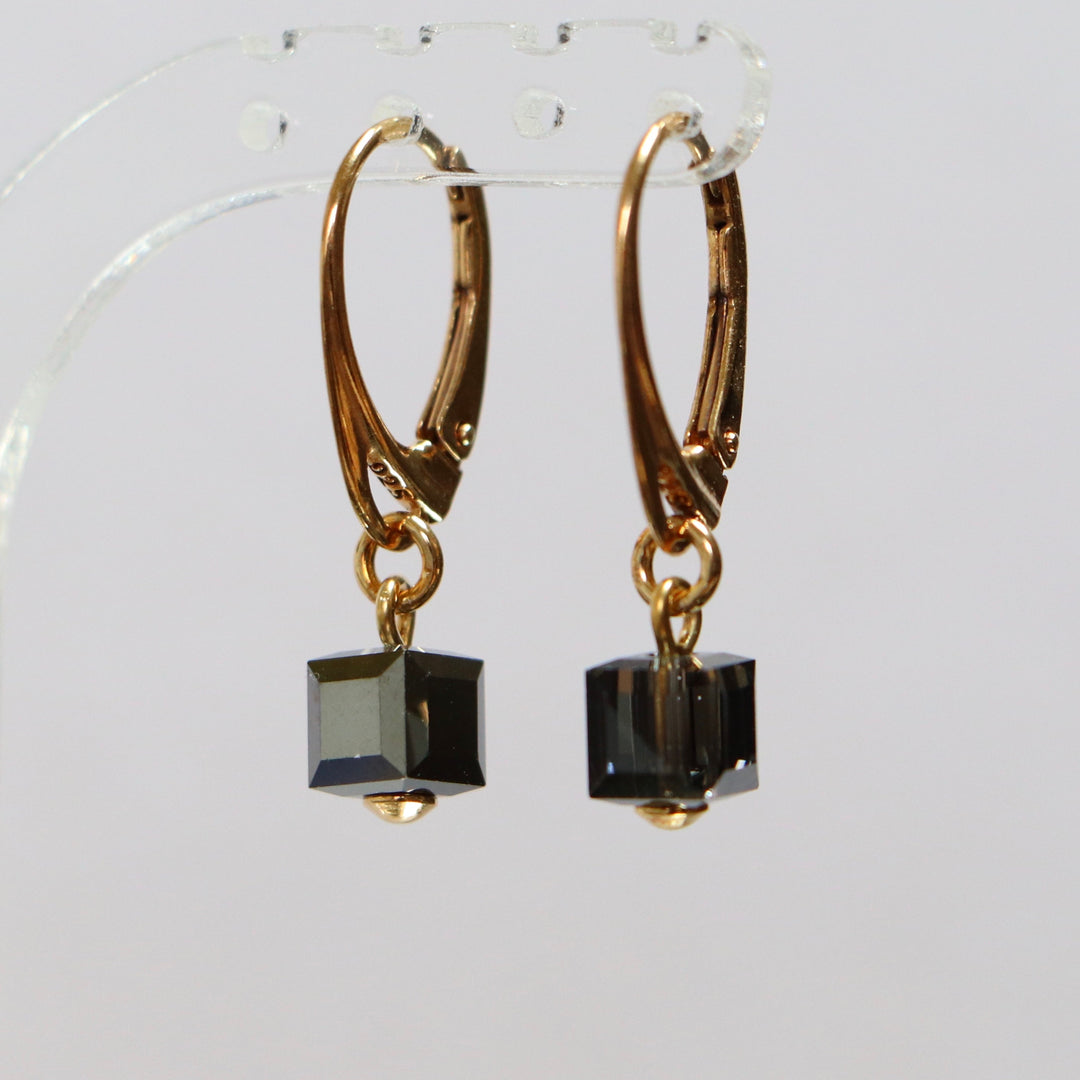 Boucles d'oreilles avec cristaux Swarovski, gris argenté, argent doré, CARRE