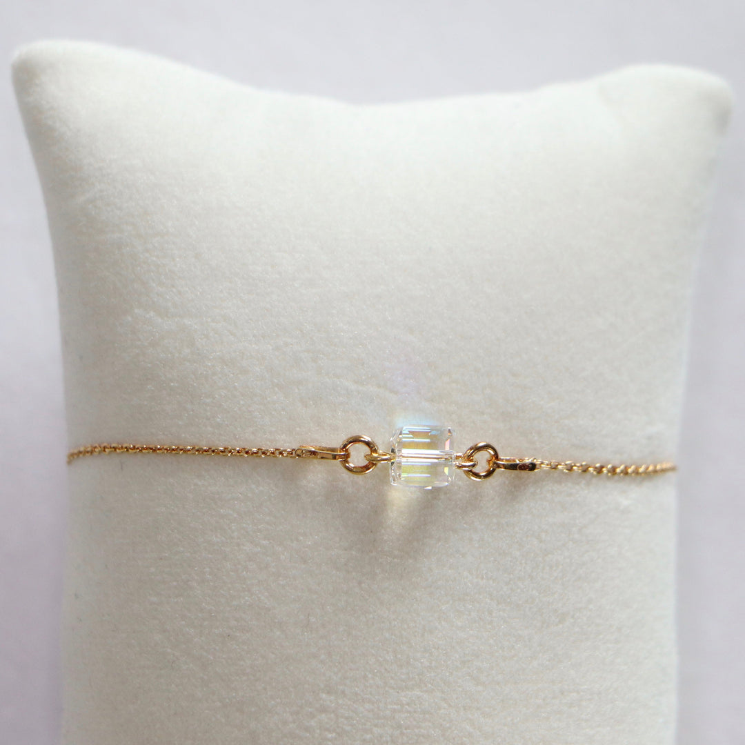 Bracelet  avec cristaux Swarovski, cristal AB, argent doré, CARRE