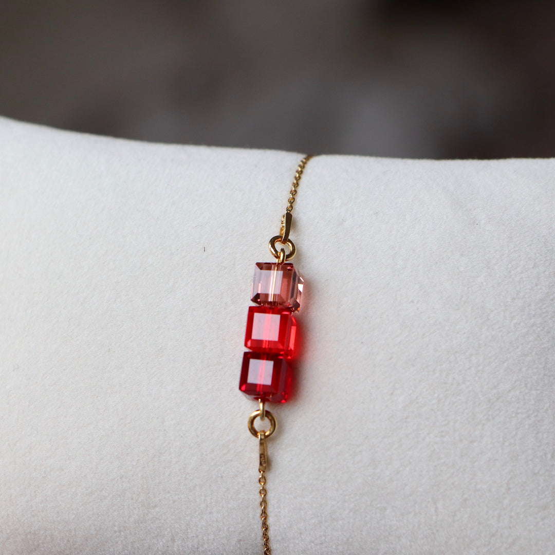 Bracelet, cristaux Swarovski, argent doré, rouge, 3CARRE