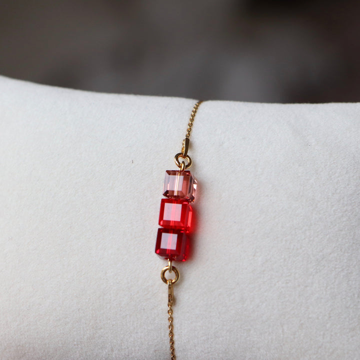 Bracelet, cristaux Swarovski, argent doré, rouge, 3CARRE
