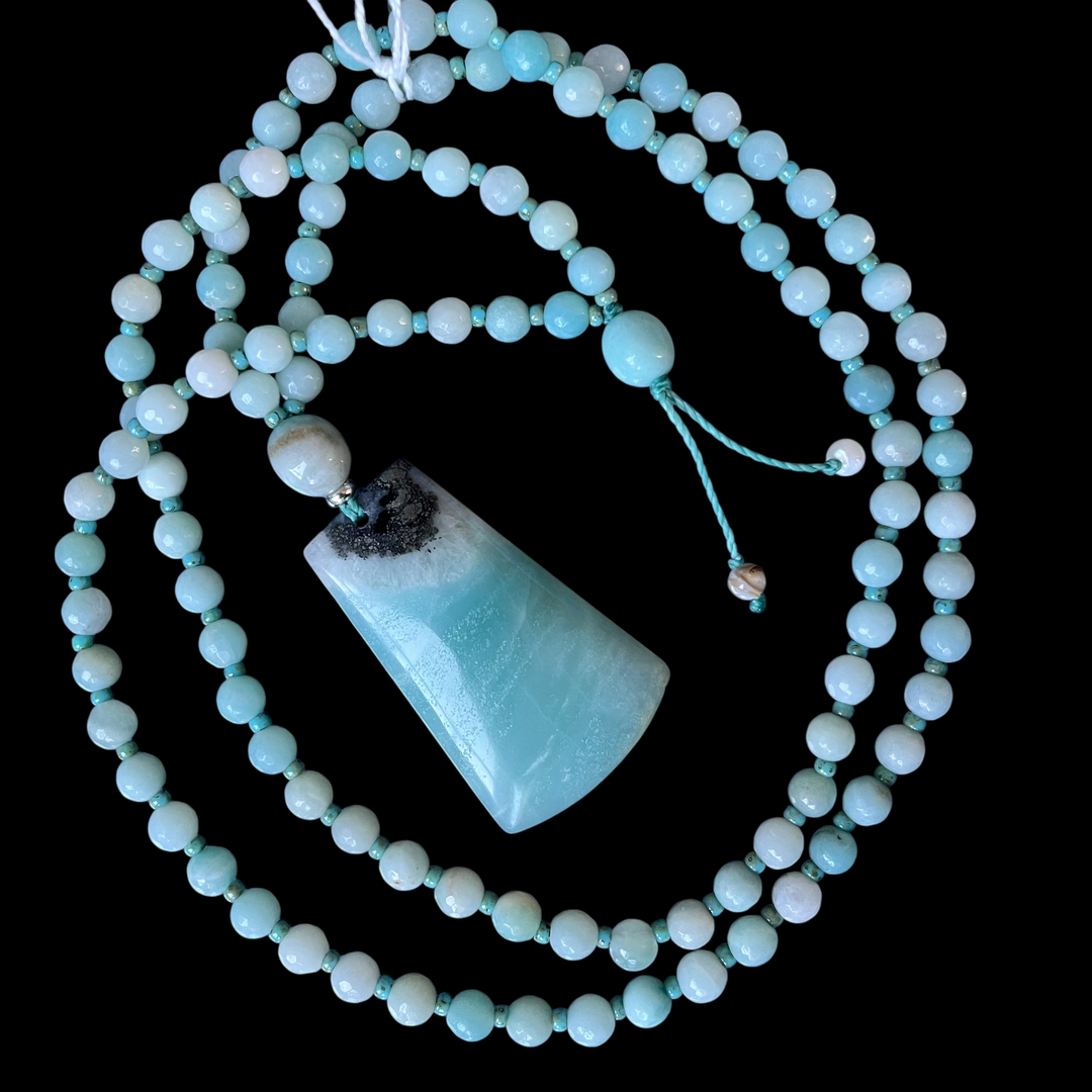 Mala necklace with amazonite pendant