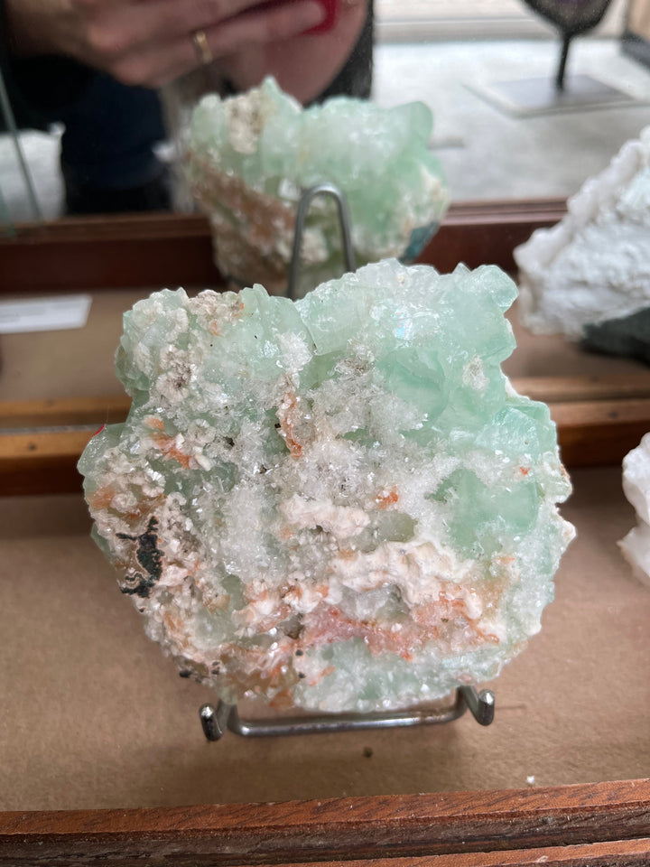 Fluorapophyllite Scolecite heulandite India M18W73