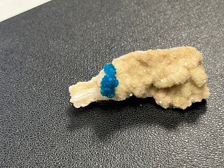 Cavansite sur stilbite Pune Inde DW18