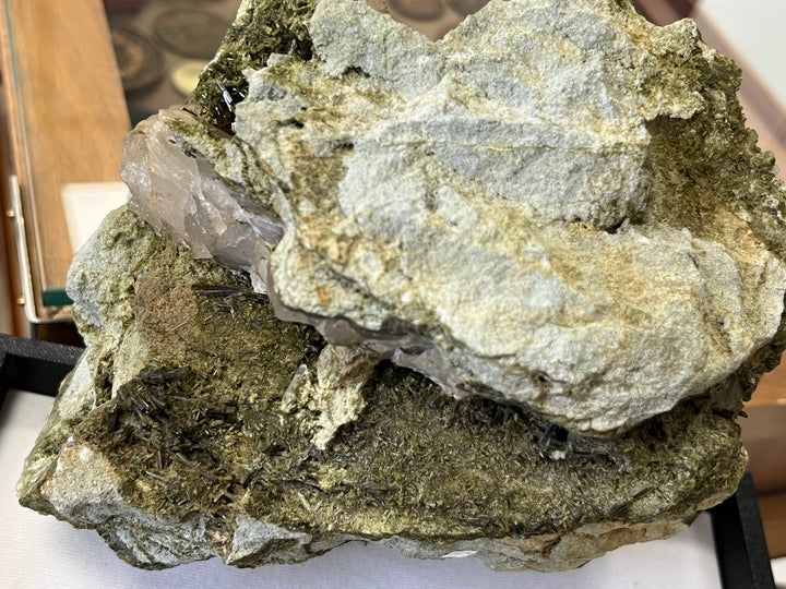 Epidot-Quarzkern Oisans-Alpen Frankreich DA174