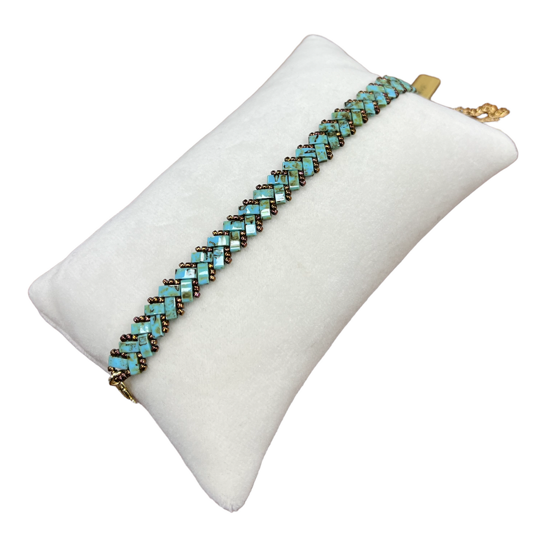 V2 bracelet in Miyuki beads, Picasso turquoise color