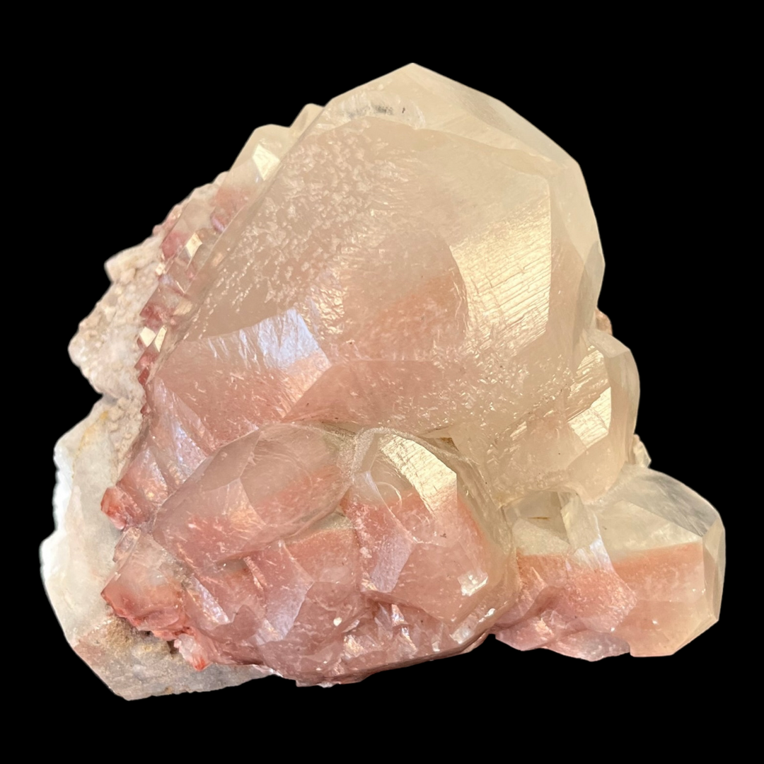 Red and white calcite, Hubei, China, M18S221