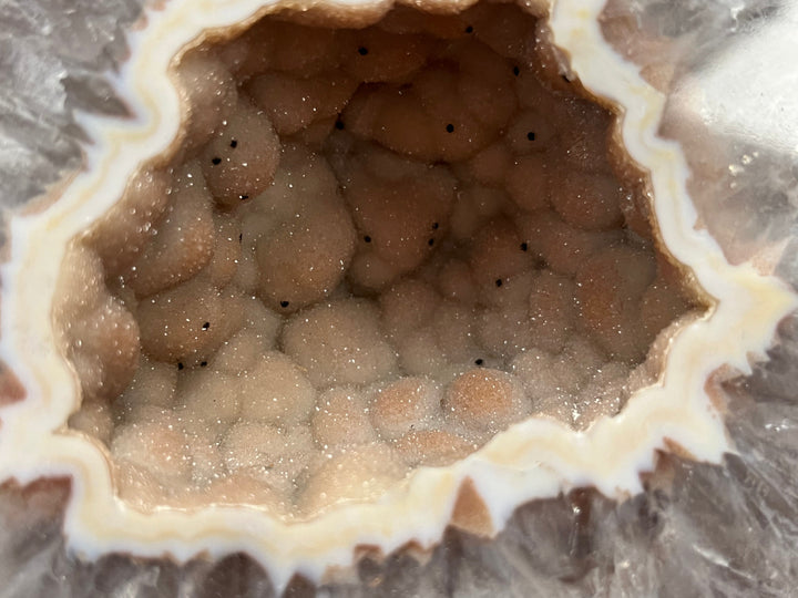 Rosa Chalcedon-Geode aus Brasilien DB118