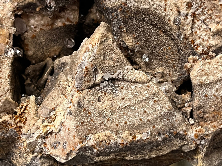 Diamond quartz in septarian nodule, Hautes-Alpes, France, DB31